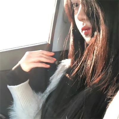 花花别墅海报